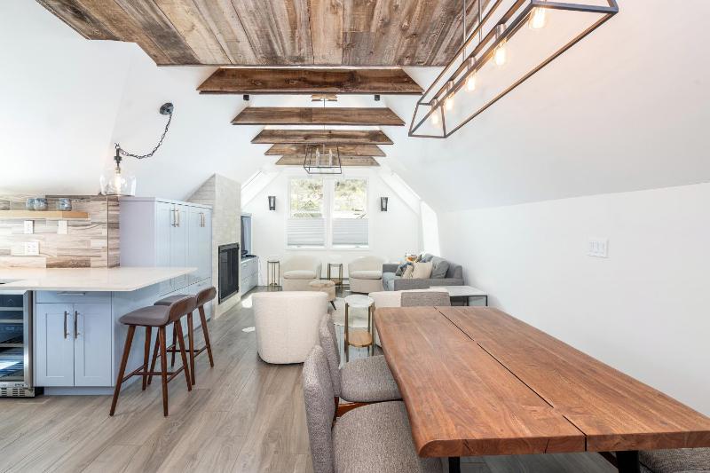 Columbine A by Exceptional Stays - image 12