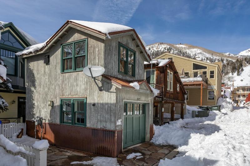 Heritage House by Exceptional Stays - image 7