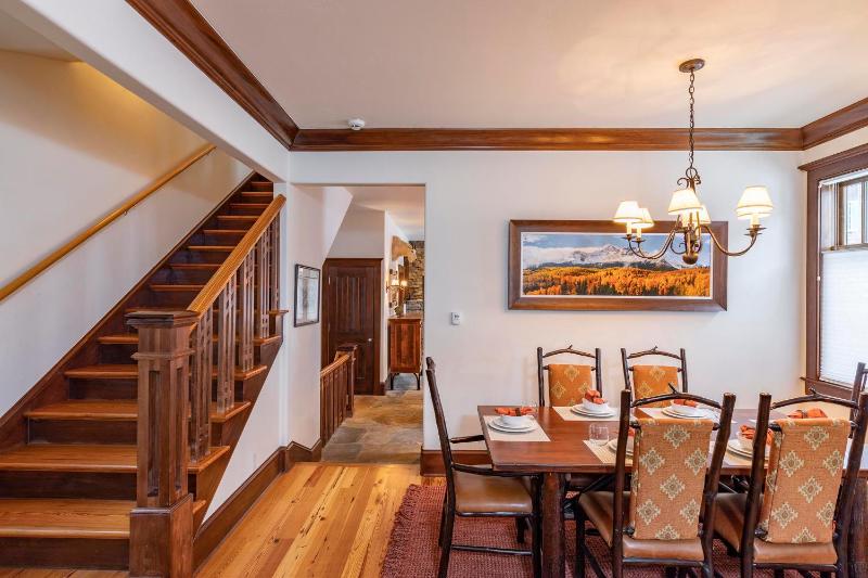 Heritage House by Exceptional Stays - image 5