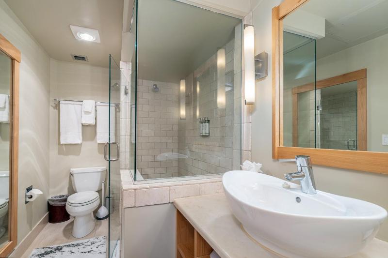 Ice House 203 by Exceptional Stays - image 11