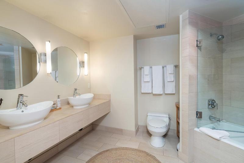 Ice House 203 by Exceptional Stays - image 12