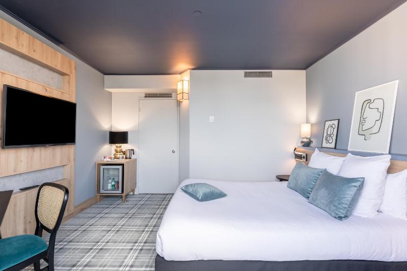 Superior Double Room image 2