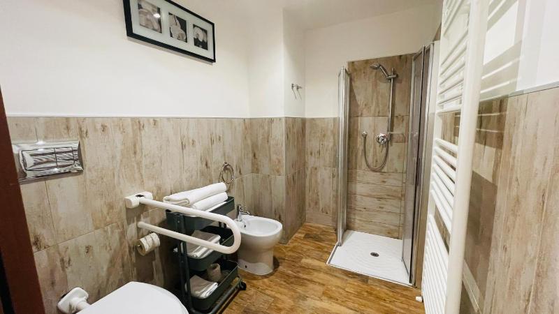 One-Bedroom Apartment (4 Adults) image 3