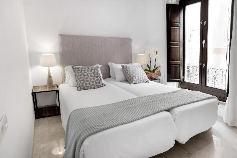 Standard Apartment image 1