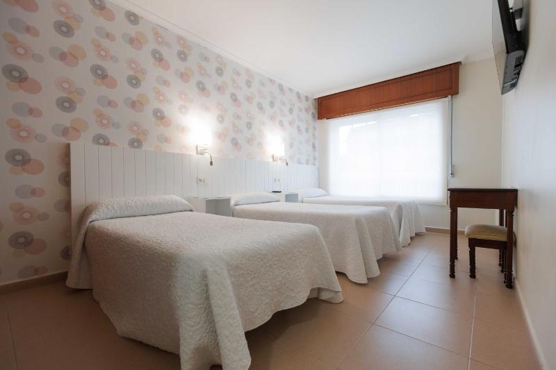 Triple Room image 1