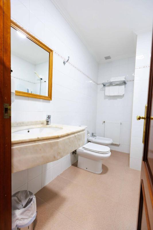 Triple Room image 4