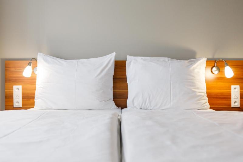 Standard Double or Twin Room image 3
