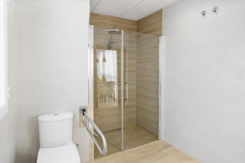 Suites Campo del Príncipe by Maxi Hoteles - image 10