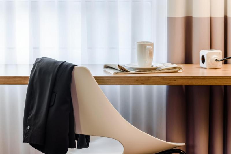 Superior King Room image 2