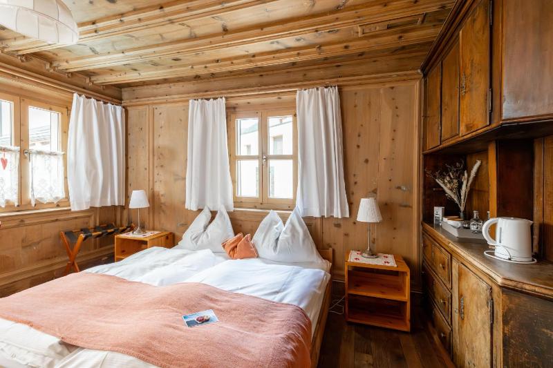 Arven Double Room image 2