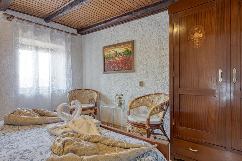 Marija Murage - image 10