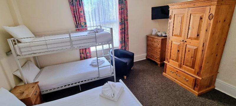 Family Room image 1