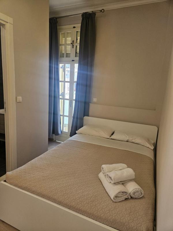 Island Boutique Hotel - image 12