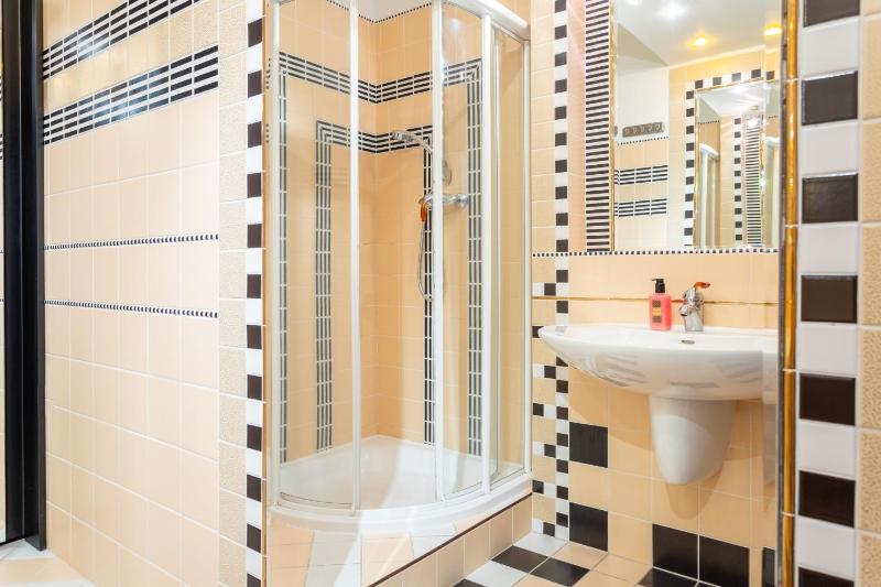 Baltic Breeze Victus Apartment for 5 Guests by Noclegi Renters - image 10