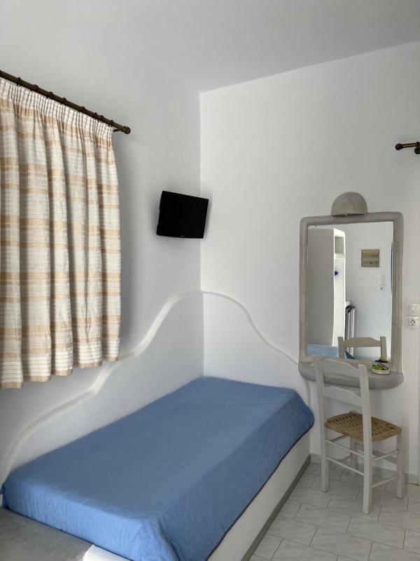 Triple Room image 4