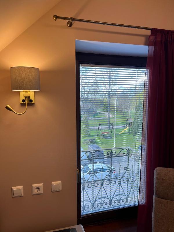 Triple Room with Balcony image 2