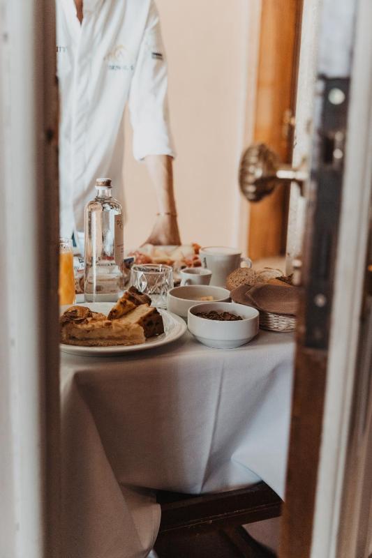 Junior Suite image 3