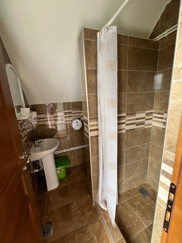 Bungalow image 3