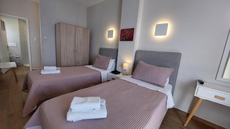 Hotel Avra - image 32