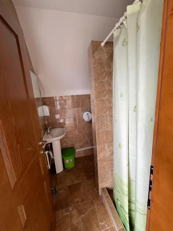Bungalow image 2