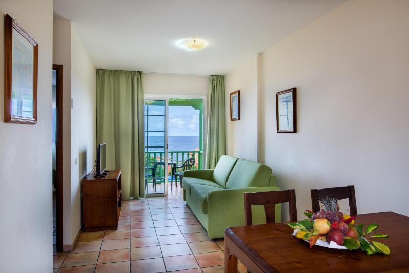 Standard Apartment  with Car image 1