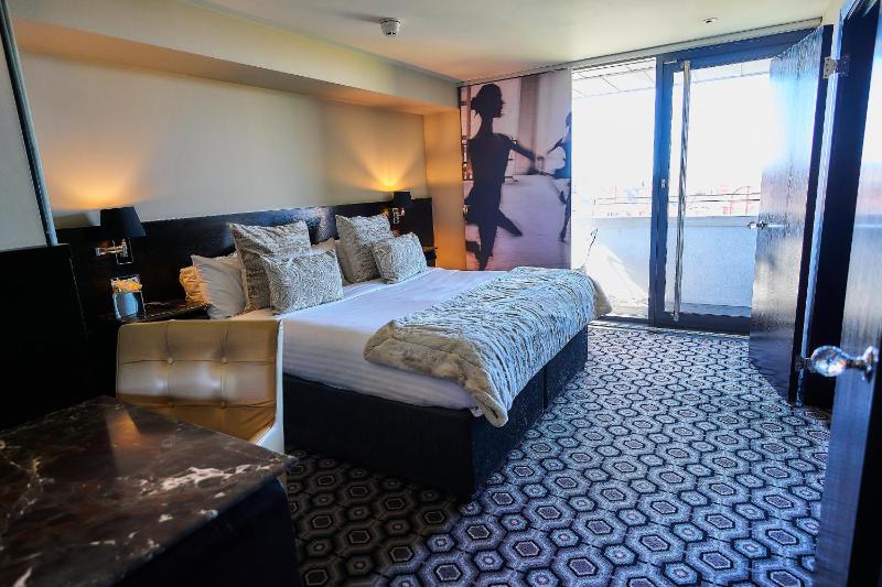 Junior Suite image 3