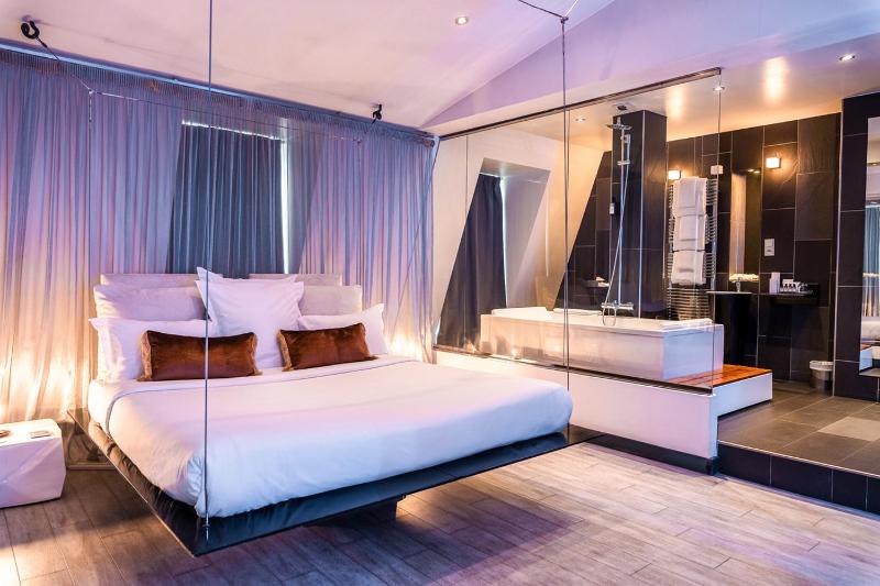 Superior Suite image 1