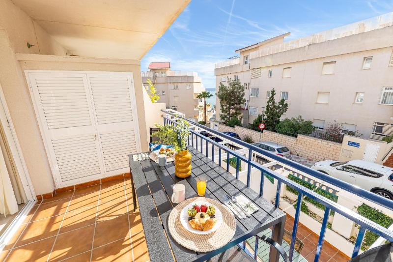 797 HOLIDAY RENTALS - Acogedor Estudio en torrequebrada - image 14