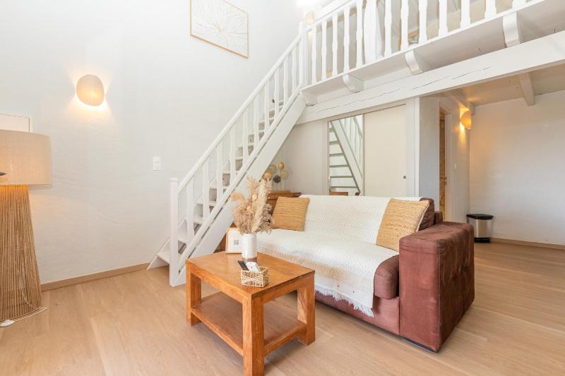 Duplex Apartment with Garden View image 1