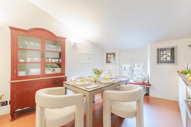 Cecilia House - image 28