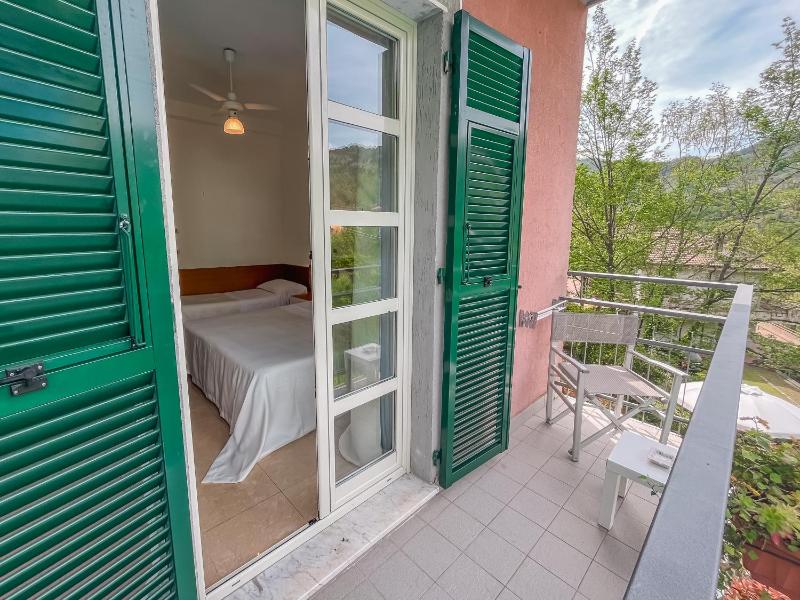 Triple Room image 3