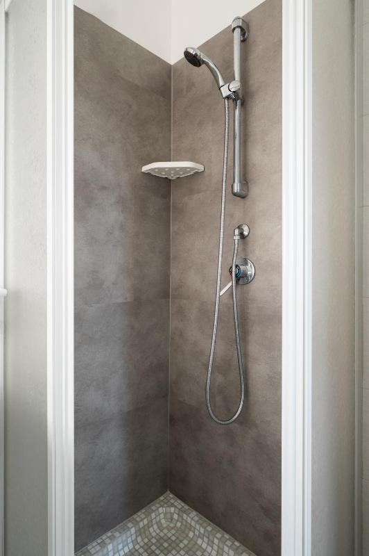 Double or Twin Room with Balcony image 2