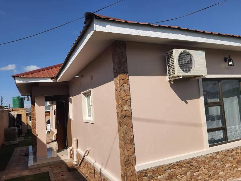 Esther's Guest House - image 10