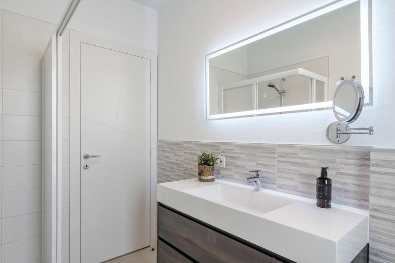 EMERALD APARTMENT - Regarda Travel - image 5