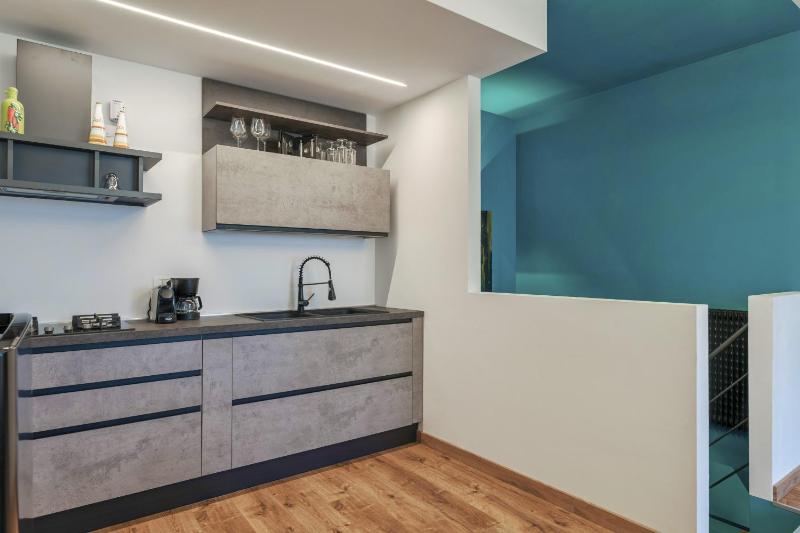 EMERALD APARTMENT - Regarda Travel - image 3