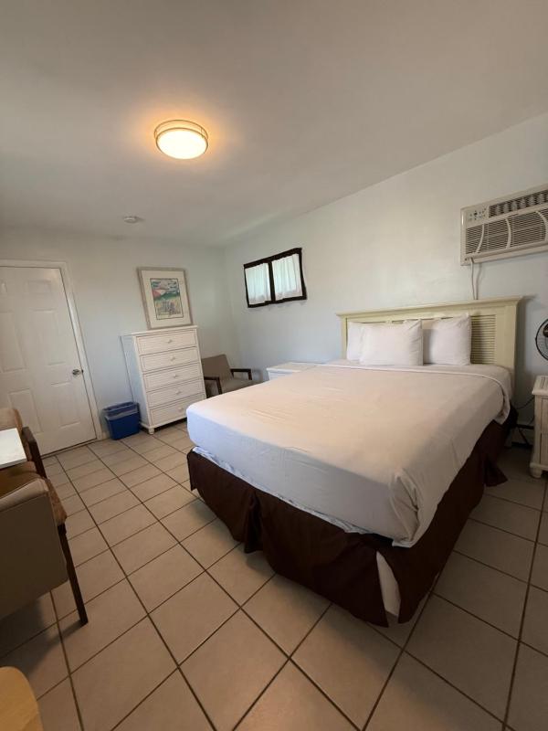 Two-Bedroom Suite image 3