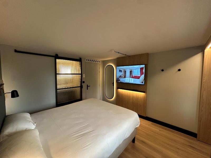Double Room image 1
