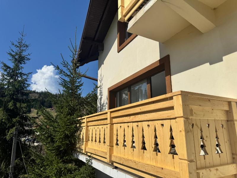 Double Room with Balcony image 3