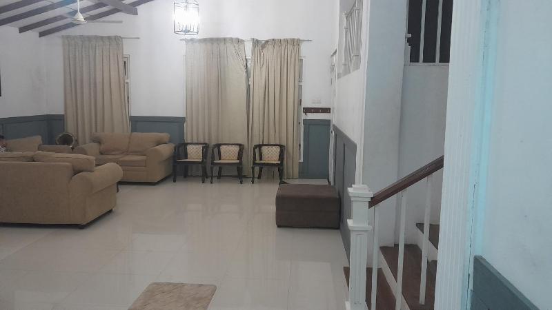The White House Kandy - image 16