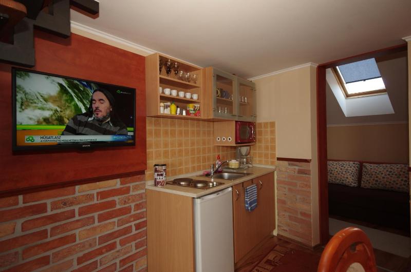 Standard Apartment image 3