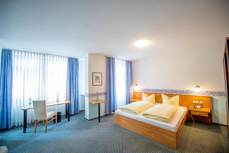 Quadruple Room image 1