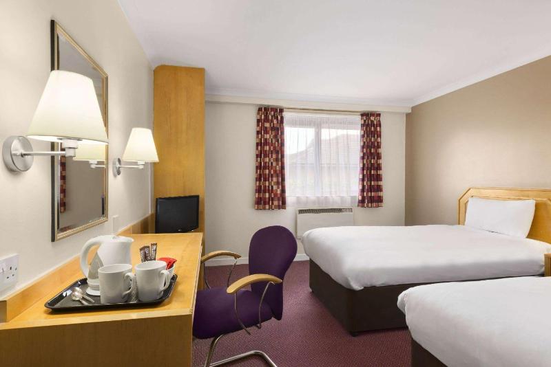 Twin Room - Mobility Access image 1