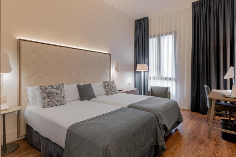 Comfort Double or Twin Room (1-2 Adults) image 4