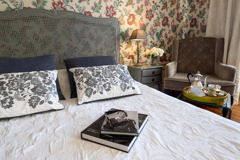 Superior Triple Room image 1