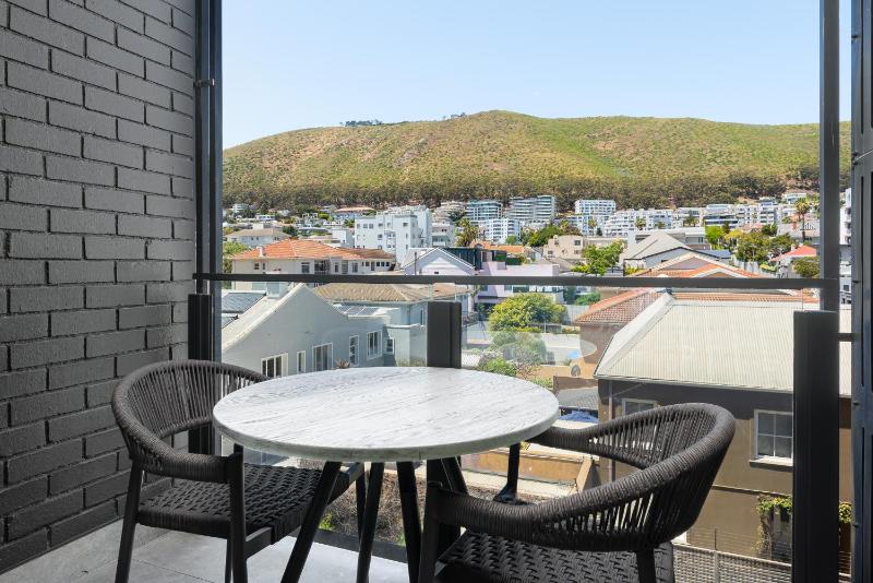 Station House Luxury Apartments - image 12