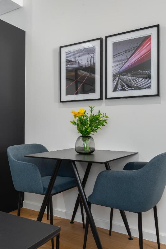 Station House Luxury Apartments - image 14
