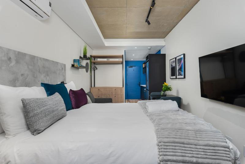 Station House Luxury Apartments - image 7