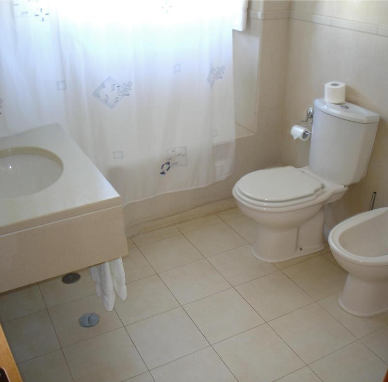 One-Bedroom Apartment with Balcony and Pool View (4 Adults) image 1