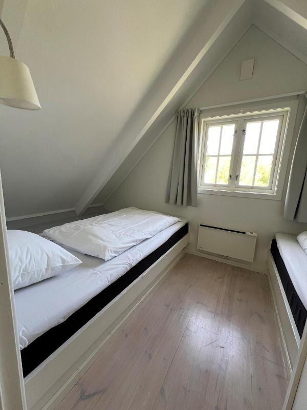 Cabin image 4