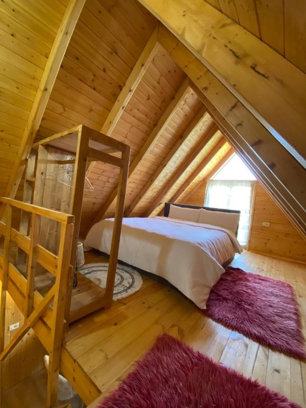 Berat Wooden Villas with Private Pool - image 4